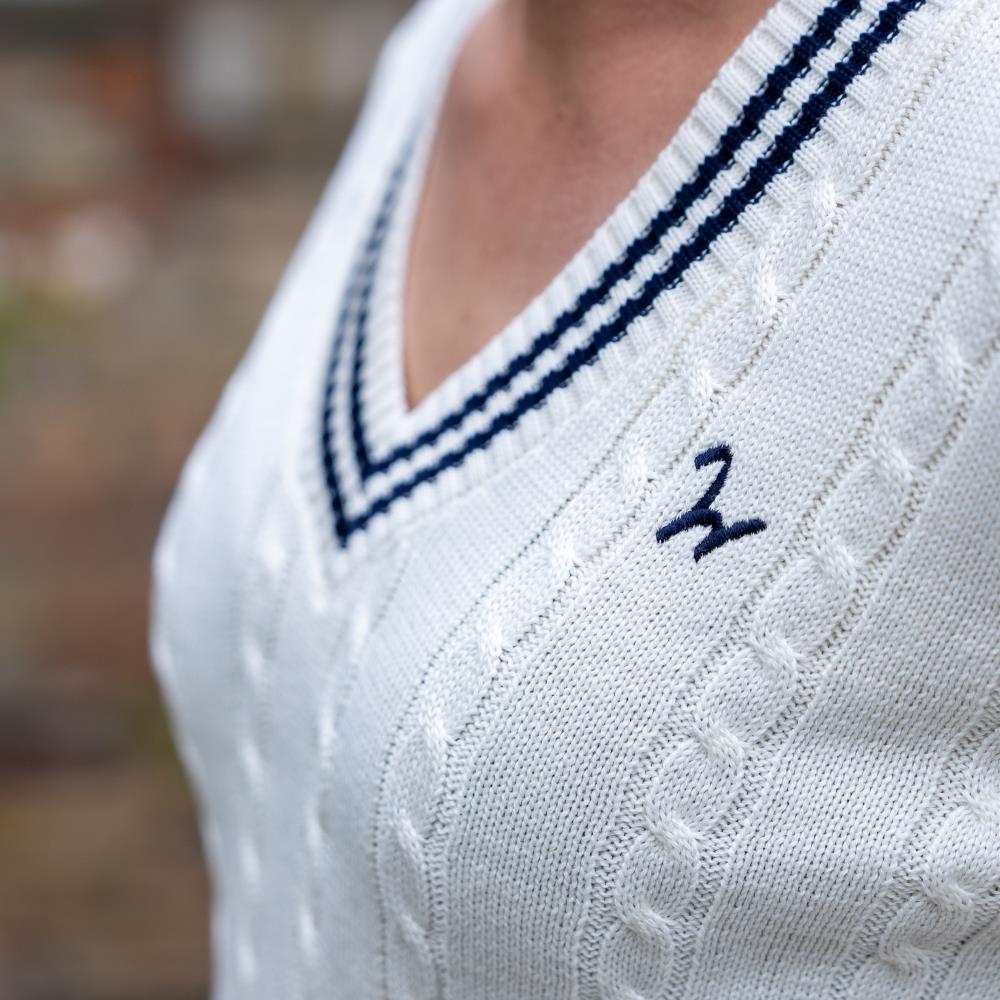 Isabell Werth pullover Zopf ecru-navy